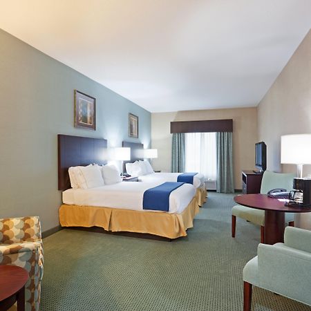 Holiday Inn Express And Suites Meriden By Ihg Exterior photo